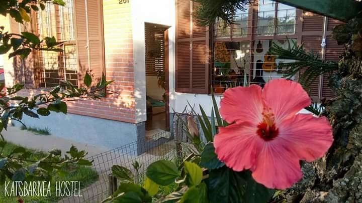 Katsbarnea Hostel ฟลอเรียนอโปลิส ภายนอก รูปภาพ